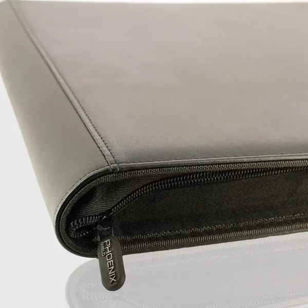 portfolio-phoenix-shield-zip-up-album-480-cartes-toploaders-noir-gros-plan Portfolio Phoenix Shield Zip Up Album 480 Cartes Toploaders Noir